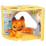 Littlest Pet Shop Display & Play Police Dog with Police Station Pet Nook