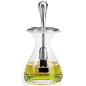 William Bounds 8252 Sili Gourmet Oil Jar with Silicone Brush 8-in. by William Bounds