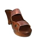 CYNTHIA VINCENT Tatin Platform Shoes in Apricot