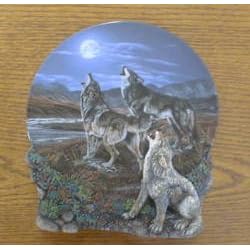 MIDNIGHT SERENADE 3-D Plate