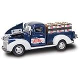 1:43 SCALE 1941 CHEVY PICK-UP W CRATES P