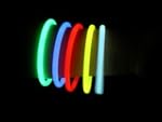 100 Knicklichter KNALLBUNT. Fabrikfri...