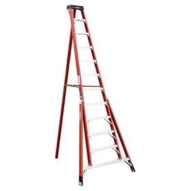Werner FTP6212 300-Pound Duty Rating Fiberglass Tripod Ladder, 12-Foot