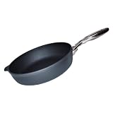 6-Quart Covered Saut� Pan by 