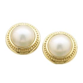 Button Shaped Mabe Pearl Earrings in Yellow Gold