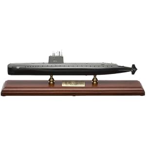 1/192 USS Nautilus SSN 571 Submarine Model by Toys and Models