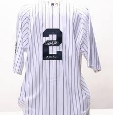 Derek Jeter Autographed Hand Signed Authentic Pin Stripped Yankees #2 Jersey