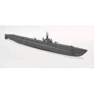 1/240 USS Gato Class Submarine Model by Lindberg