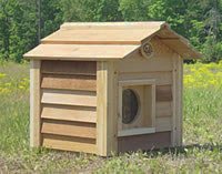 17 Inch Cedar Cat House : Size 17 INCH CEDAR CAT HOUSE - INSULATED