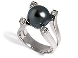 Natural Black, Tahitian South Sea Pearl set in 18K White Gold Ring, Enhanced with Prong set Diamonds