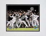 Chicago White Sox 2005 World Series Victory Celebration Double Matted 8 X 10 Photograph (Unframed)