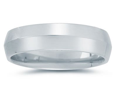 6 mm Knife Edge Comfort-Fit Men's Wedding Band in Platinum