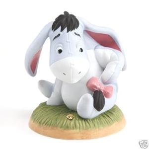 Disney Pooh & Friends Baby Collection - Attached to You Figurine