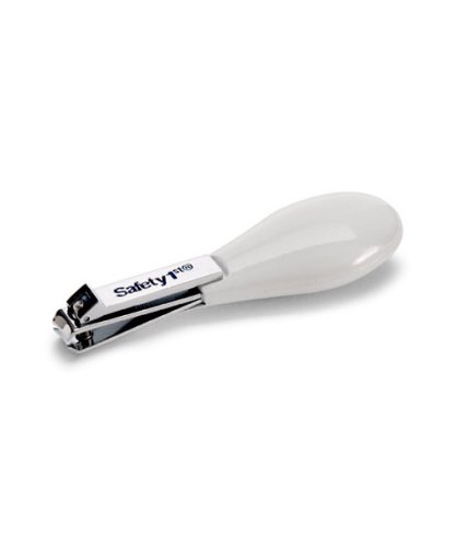 Fold-Up Nail Clipper by Safety 1st