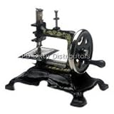 ANTIQUE SEWING MACHINE