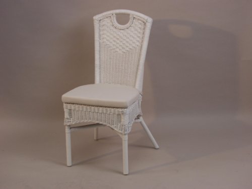 Korbmöbel in Weiß - romantische Rattan Möbel für den Landhausstil