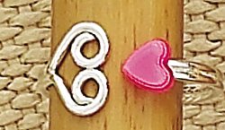 Scroll Design Heart and Pink Acrylic Heart Toe Ring
