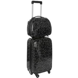 weekend case on wheels