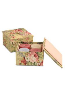 Hannah - Tuffet Box by Aromazone for Unisex - (4.5 X 4.5 X 3.25) Inches Candle Giftset