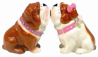Kissing Bull Dogs Salt & Pepper Shakers Set