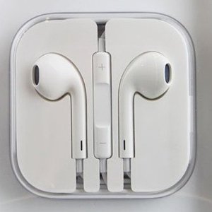 niceEshop Earbuds EarPods With Remote And Mic Earphone Headphone For IPhone 3/4/5, Ipad, Ipod - White (Crystal Box Packing) +Free niceEshop Cable Tie niceEshop Earbuds EarPods With Remote And Mic Earphone Headphone For IPhone 3/4/5, Ipad, Ipod - White (Crystal Box Packing) +Free niceEshop Cable Tie