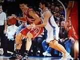 Ming, Yao (Houston Rockets) Autographed/Hand Signed 11x14