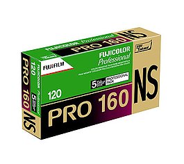 Fujifilm Fujicolor PRO 160 NS Professional Color Negative Film, ISO 160 120 5 Pack 162455