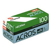 Fujifilm Neopan 100 Acros - Black & white print film - 120 (6 cm) - ISO 100