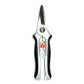 Black and Decker 1109 Professional 7-Inch Floral Garden Shears With 1 2-Inch Cutting... by Black & Decker