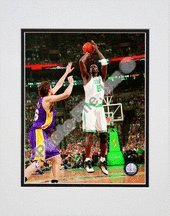 Photo File Boston Celtics Kevin Garnett 2008 Finals Game 2 8x10 Matted Photo