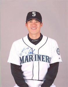 Kenji Johjima Signed 8x10 Photo