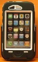 Otterbox Defender Case with Holster for iPhone 3G 3GS (Black/White)