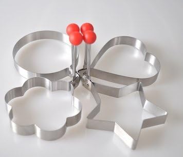 4-style Set Heart Round Flower Pentagram Egg Ring Stainless Steel Omelette Moulds Omelette Devices (Omelette Devices-Red)