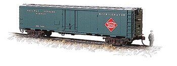 Walthers HO Scale 50' Railway Express Agency Riveted Steel Express Reefer (Ready To Run) - Railway Express Agency (Hunter Green