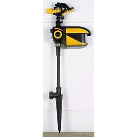 Aquascape - Scarecrow Decoy - Motion Detector - Water Sprinkler