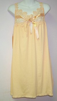 Contessa Di Roma 011 Lace Trimmed Cotton Chemise in Salmon