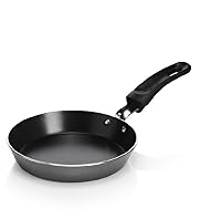 Outstanding Value Egg Pan