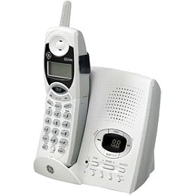 Click here to buy GE 2.4 GHZ Cordless Phone With Call Waiting Caller ID and Digital Answering Machine by Thomson.