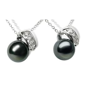 18K white gold Fiona Black Tahitian cultured pearl and diamond pendant by American Pearl