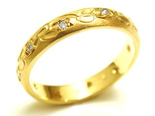 Diamond Hand Engraved 18k Yellow Gold Ring Size 6.5 Ctw 0.15
