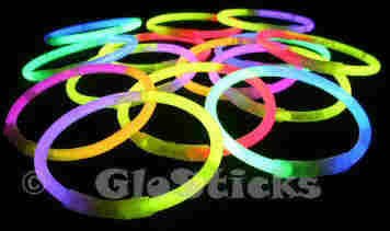 Childrens Toyshop  Third Party New : 100 glow in the dark glow stick bracelets Duo Colour