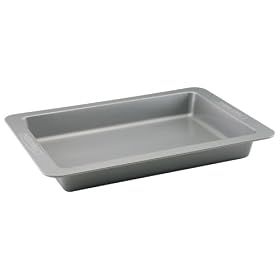 Farberware Insulated Bakeware 15-1/2-by-10-1/2-Inch Baking Pan