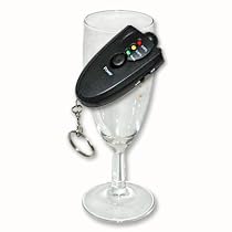 LED Alkoholtester als Schl&uuml;sselanh&auml;nger 3-Stufen Promilletester Alkomat zur Eigenkontrolle