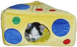 Vo-Toys Cheese Wedge Plush Cat House