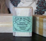 Plumeria Hand Made Soap - 5 oz - Bar