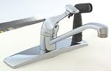 DELTA KITCHEN FAUCET WITH SPRAY