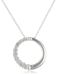10k Gold Diamond Journey Half-Circle Pendant (1/6 cttw, H-I Color, 12-I2-I3 Clarity)