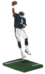NFL Series 8 Figure: Steve McNair #9 with Navy Tennessee Titans Jersey