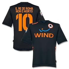 11-12 AS Roma 3rd Jersey + Il Re Di Roma Non E Morto 10