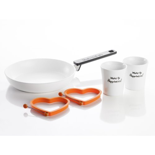 BERNDES 078995 Geschenkbox Good Morning Bratpfanne 24 cm mit wei&szlig;er Keramikversiegelung, zwei Kaffeebechern von KAHLA und 2 Herzformen aus Silikon